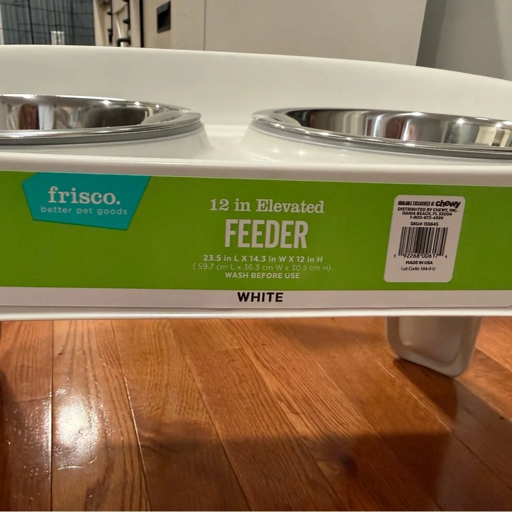 Frisco Elevated Pet Feeder with Stainless Steel Bowls
